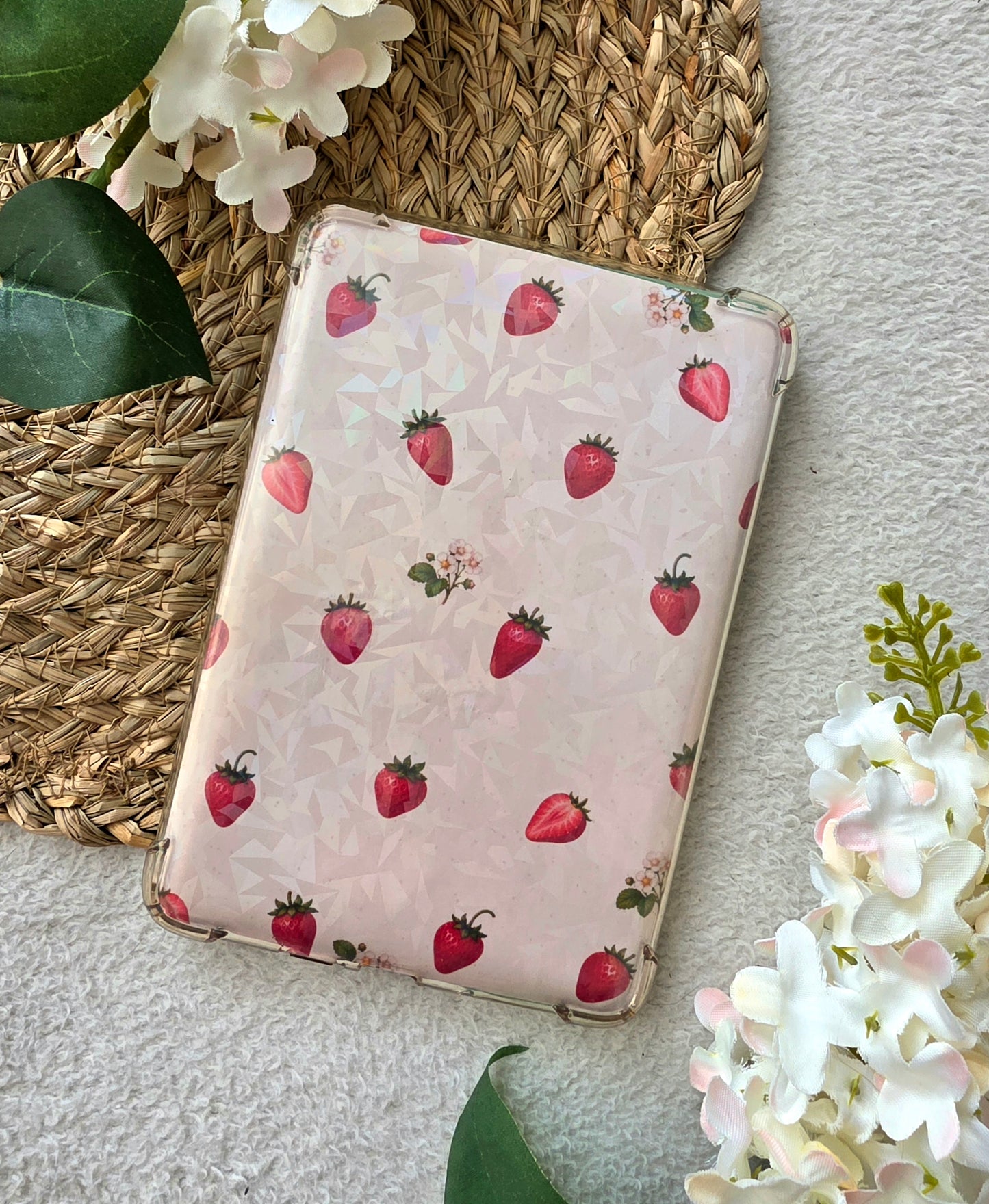 E-reader insert strawberries