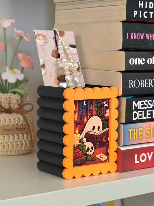 Bookmark poststamp holder set