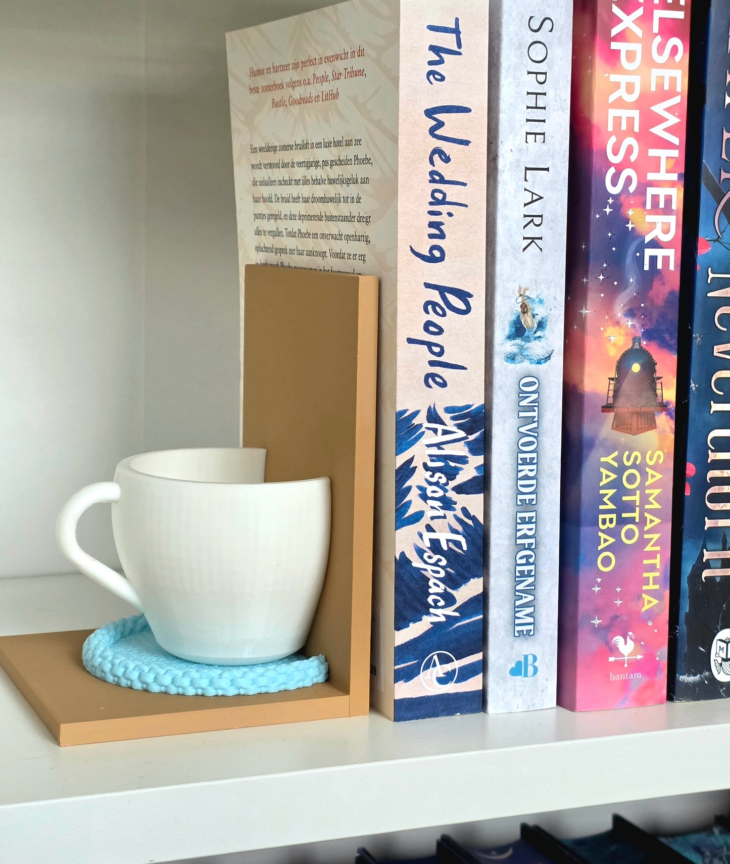 Teacup book stand